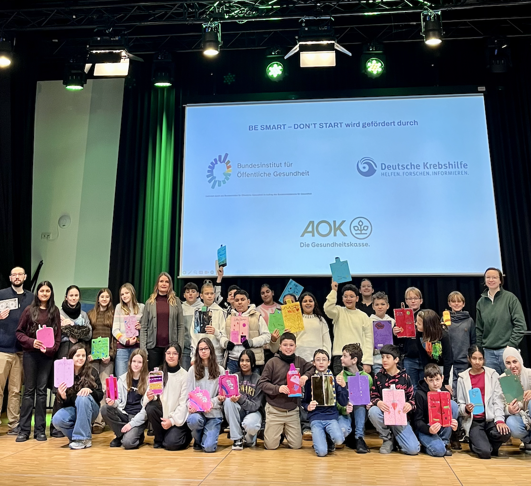 Kreativwettbewerb &bdquo;Be smart &ndash; don`t start&ldquo;: unsere Schule gewinnt!